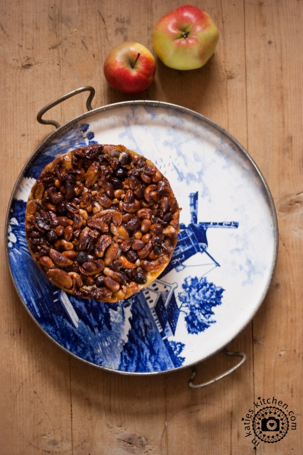 apfelkuchen_mit_nuessen_1